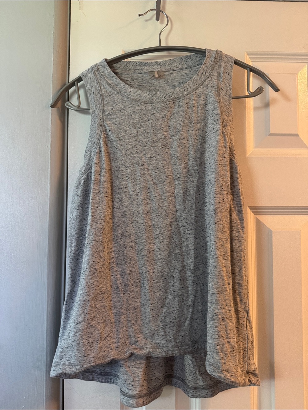 Women’s Heather Grey Sleeveless Knit Tank Top